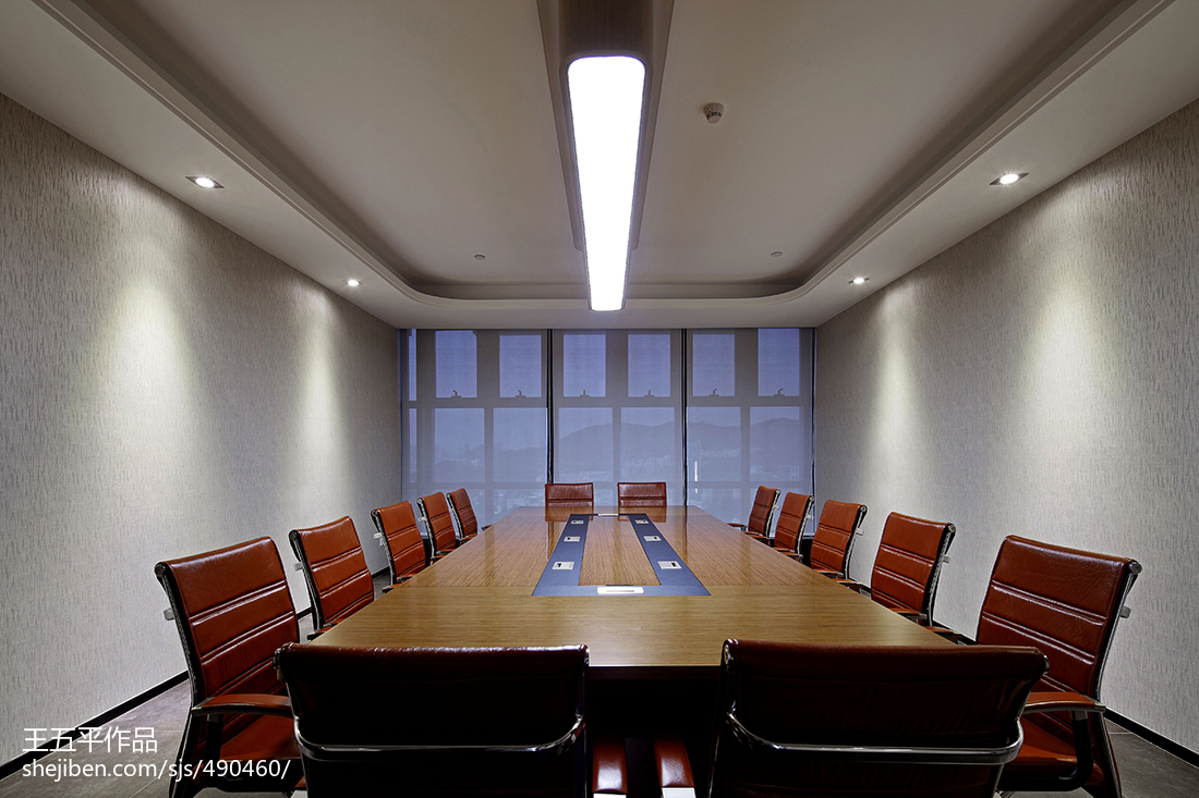 现代化集团办公会议室设计效果展示